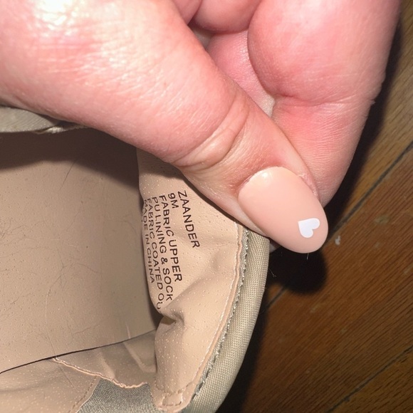 Steve Madden Zaander Quilted Light Grey Women's Slip On Sneakers - Picture 8 of 8